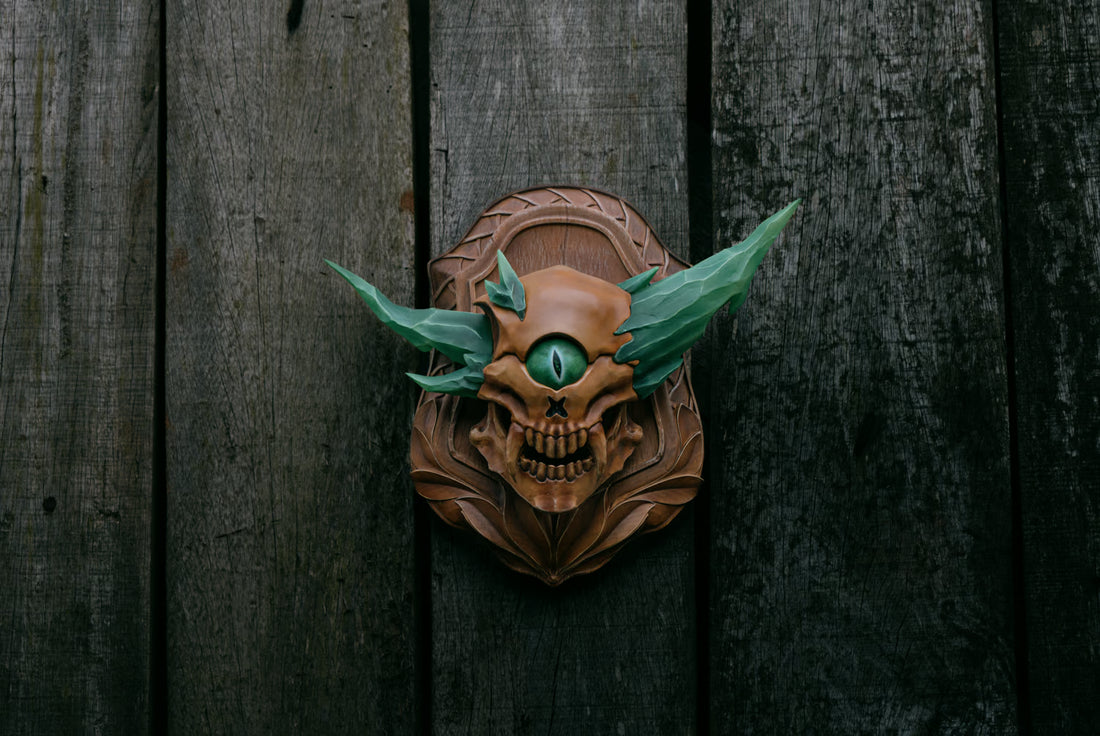 ESCULTURA DE PARED « CÍCLOPE » (CON OJO EXTRAÍBLE)