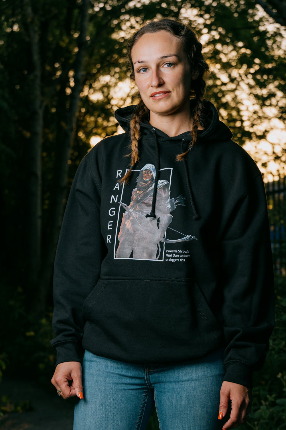 "WARDEN’S HOOD" HOODIE