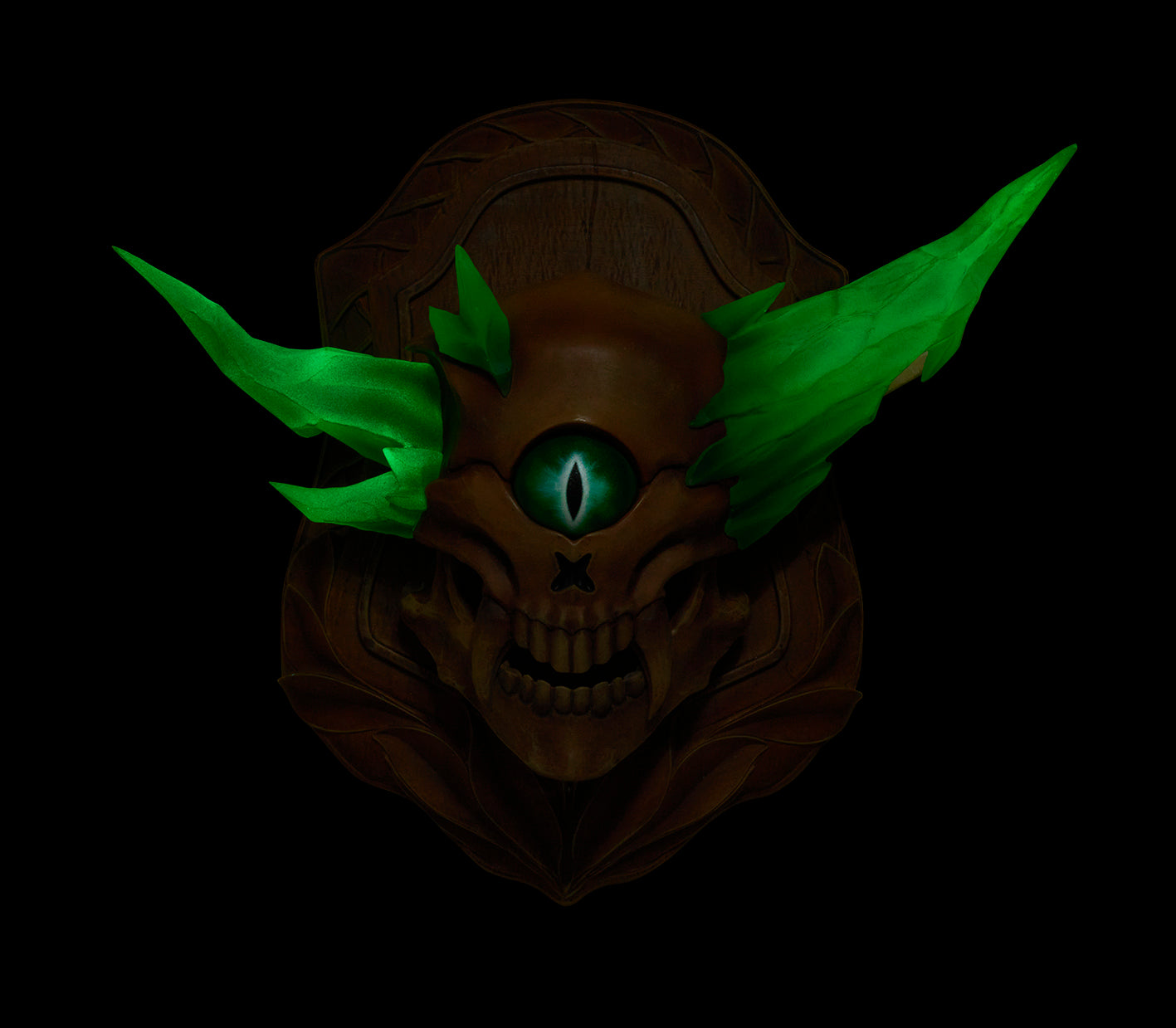 CYCLOPS WALL SCULPTURE (WITH REMOVABLE EYE)